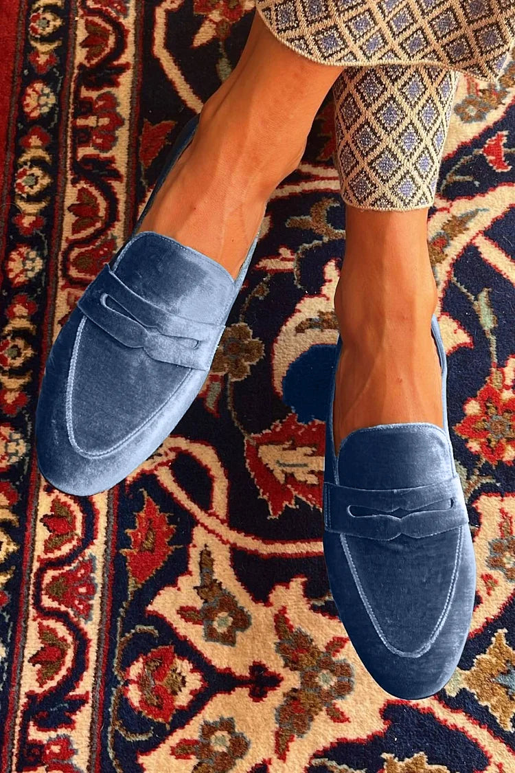 CAMILA | Traditional Slip-On Loafers with Timeless Charm