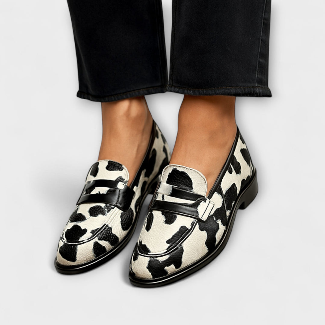 Victoria - elegant declarative loafers for comfort and style