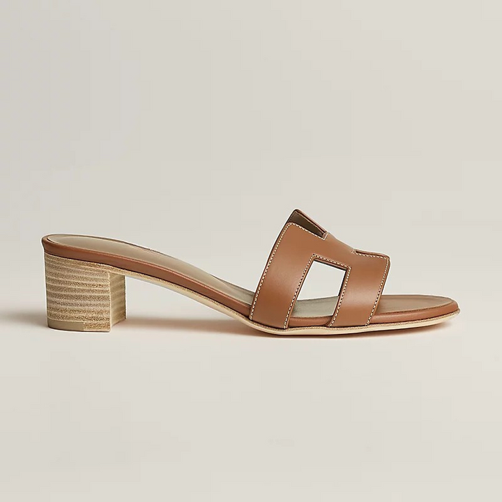 AURORA | Oasis Sandals with Elegant and Refined Design
