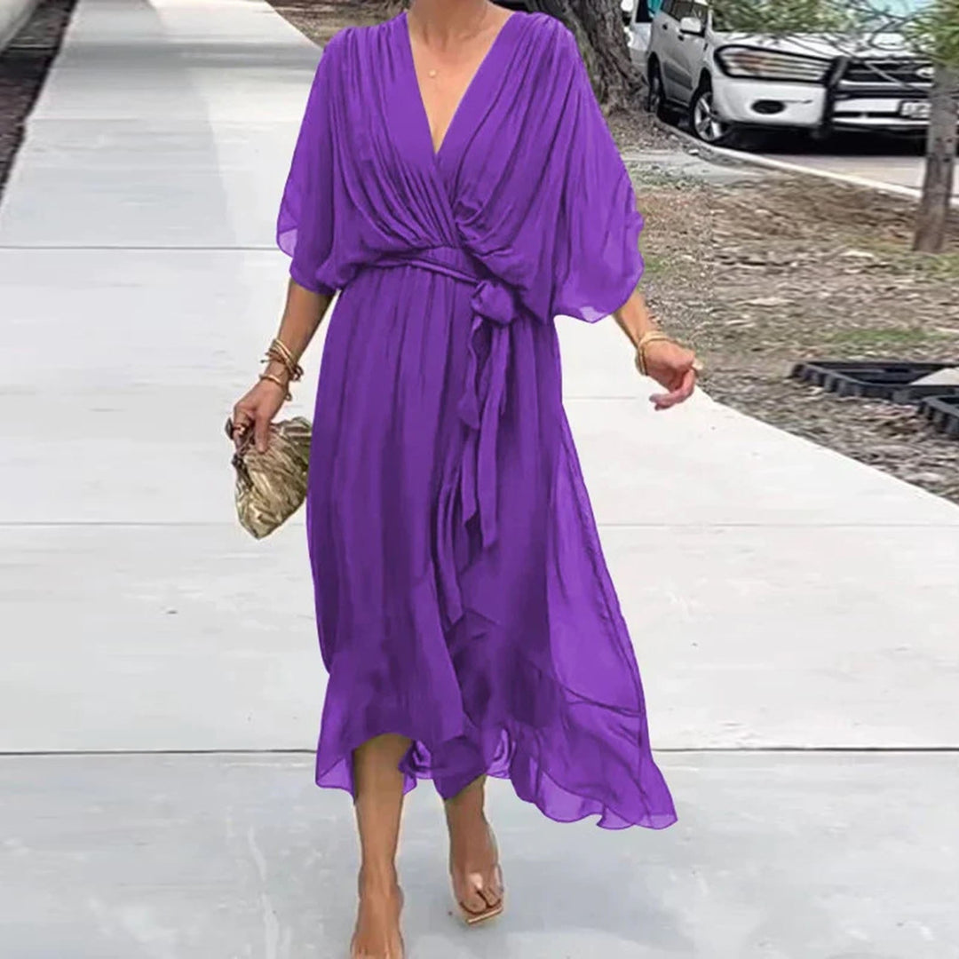 Shiloh - Elegant V-Neck Dress for a Sophisticated Style