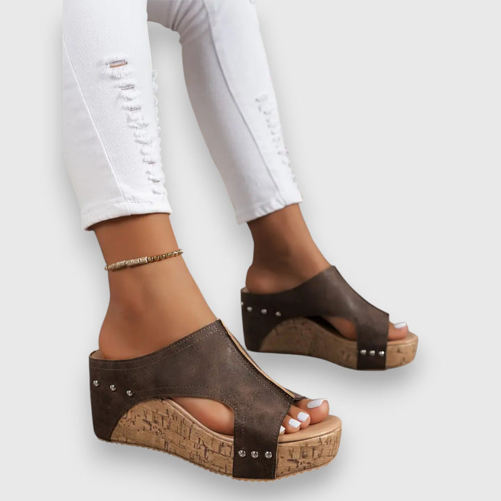 Vicky – Wedge Sandals
