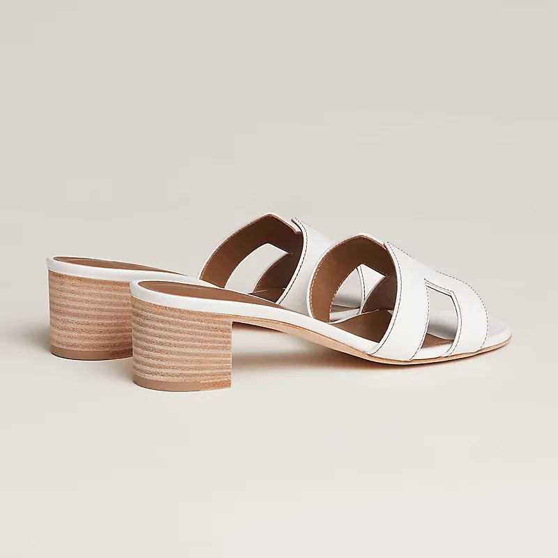 AURORA | Oasis Sandals with Elegant and Refined Design