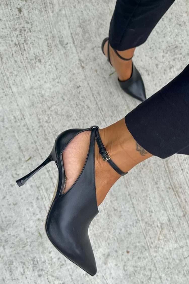 FLAVIA | POINTED TOE PUMP WITH ANKLE STRAP