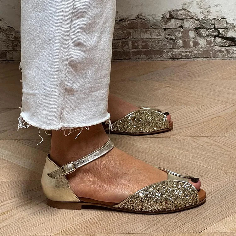 FLAVIA | Elegant and Shiny Flat Glitter Sandal