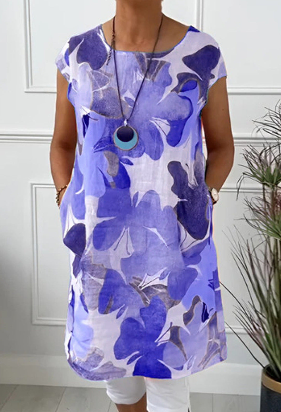 Maree - Elegant comfortable dress with butterfly print for a chic and casual style