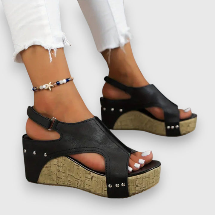 Mia – Platform Sandals