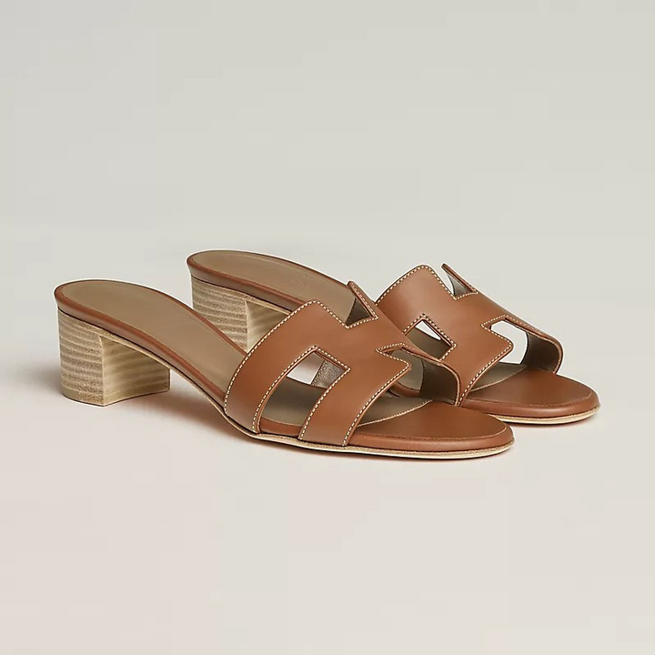 AURORA | Oasis Sandals with Elegant and Refined Design