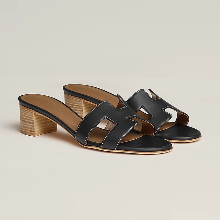 AURORA | Oasis Sandals with Elegant and Refined Design