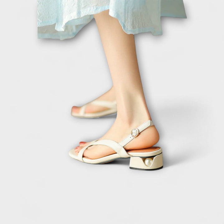 Evelyn - Elegant Flat Sandals Minna with Sophisticated Finish