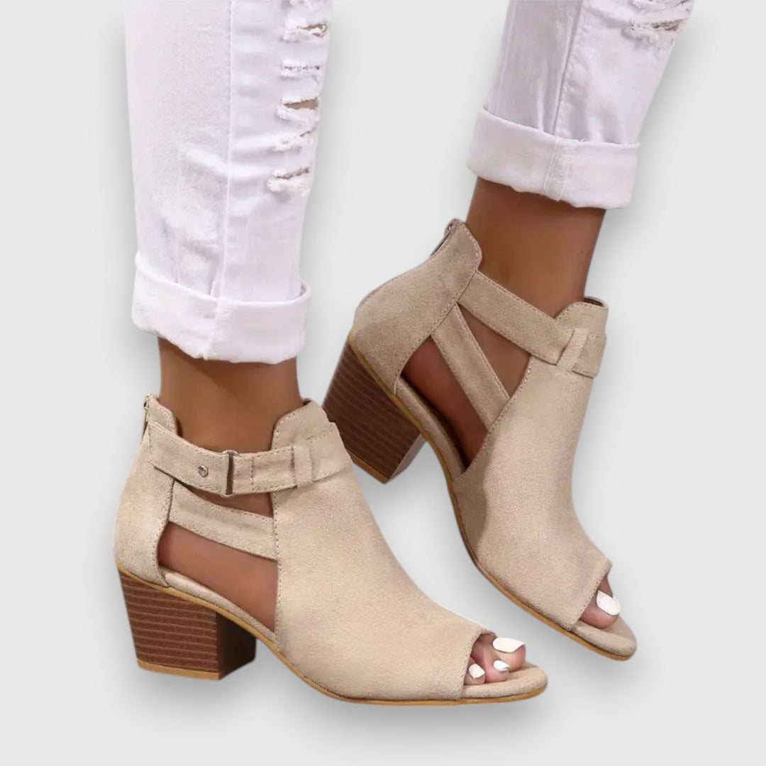 Nadine – Sandals with Thick Heels