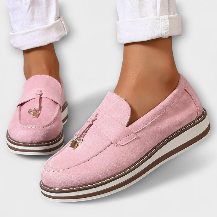 Halo – Casual Shoes with Round Toe for a Modern and Comfortable Style